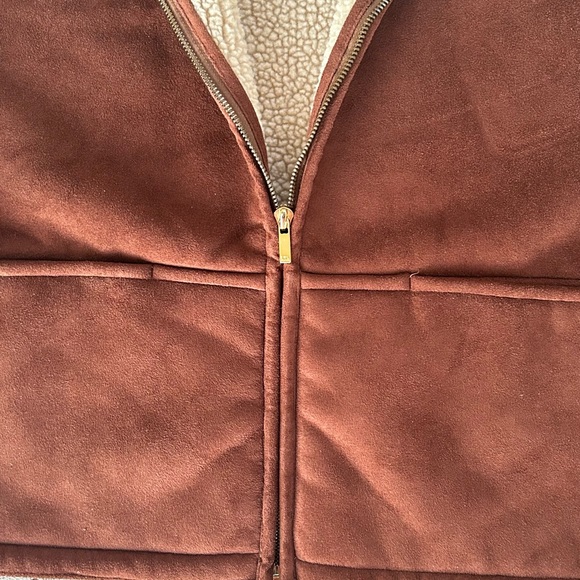 Lauren Ralph Lauren Brown Suede Vest with Fleece Lining XL NWOT - Picture 4 of 5